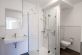Helle 2-Zimmer-Wohnung in Top-Zustand – direkt im Herzen der Stadt - Badezimmer
