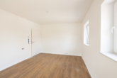 Helle 2-Zimmer-Obergeschosswohnung – Neubau in Top-Zentrumslage - Schlafzimmer