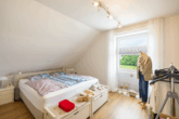 Moderne Doppelhaushälfte in begehrtem Wohngebiet von Wittmund - Schlafzimmer