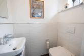 Moderne Doppelhaushälfte in begehrtem Wohngebiet von Wittmund - Gäste WC