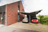 Moderne Doppelhaushälfte in begehrtem Wohngebiet von Wittmund - Carport