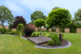 Ländlicher Wohntraum mit Top-Infrastruktur: Familienfreundliches Einfamilienhaus mit großem Garten - blau_bearbeitet_14.07.2026-4