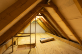 Barrierearmes Wohnen in der Wittmunder Innenstadt - 2-Zimmer-Wohnung mit Loggia - Dachboden