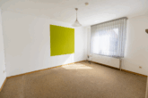 Einfamilienhaus mit Entwicklungspotential in begehrter Wohnlage! - Zimmer EG