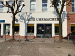 Inmitten der Auricher Innenstadt: modernes, großflächiges Café/Restaurant zur Vermietung - Außenaufnahme 1