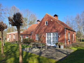 RESERVIERT! Naturliebhaber aufgepasst! Charmantes Einfamilienhaus in idyllischer Lage von Jheringsfehn 26802 Moormerland, Einfamilienhaus