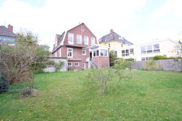 Großzügiges Wohnhaus mit Teilungsmöglichkeiten und Garten in fußläufiger Nähe zur Auricher Innenstadt! 26603 Aurich, Einfamilienhaus