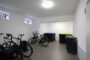 Charmante 2-Zimmerwohnung in einer Neubau-Villa mit Tiefgarage in zentraler Lage von Aurich - Müll-/Fahrradraum