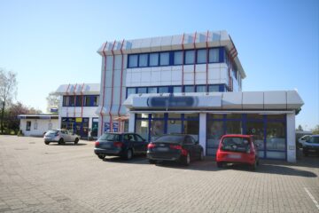 Vermietete Bürofläche und Singlewohnung in Zentrumslage 26802 Moormerland, Bürohaus